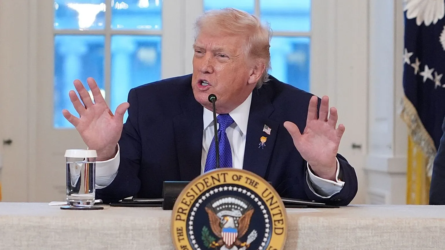 Trump condiciona al nuevo líder de Irán y amaga con prolongar la ofensiva militar